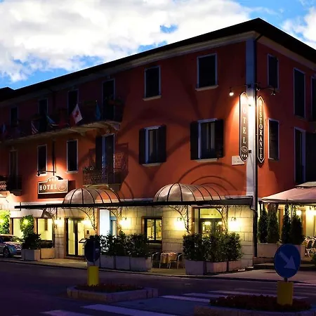 Hotel Bes Papa 3*